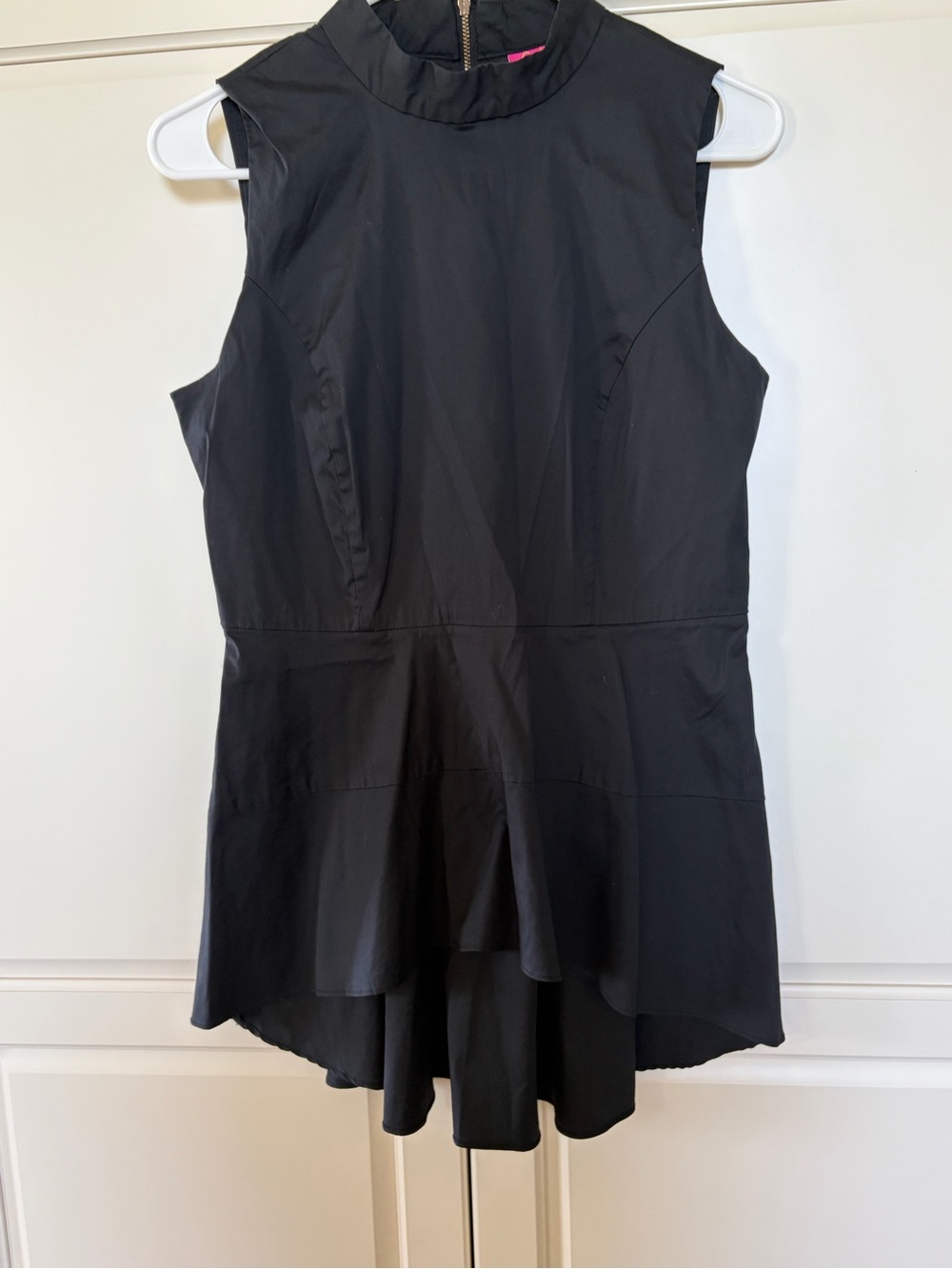 Catherine Malandrino Black Sleeveless Mock-Neck Asymmetric Structured Blouse- S